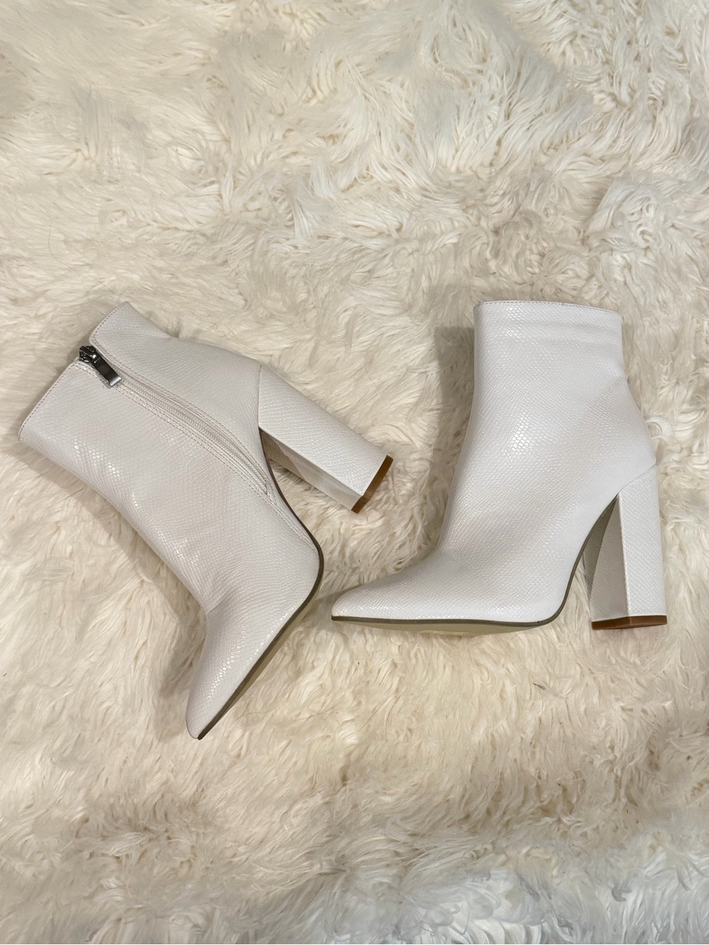 White Women's Block Heel Ankle Boots